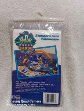 Vintage Looney tunes Hyper Space Chase standard pillowcase cover